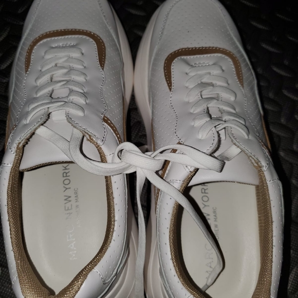 Andrew marc womens deals sneakers